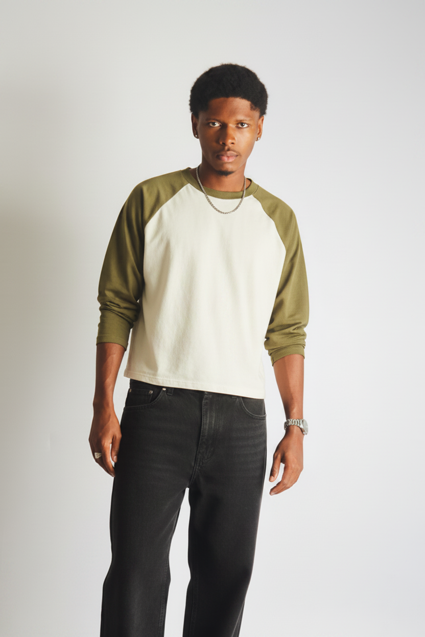 Long-sleeve Raglan t-shirt