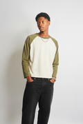 Long-sleeve Raglan t-shirt