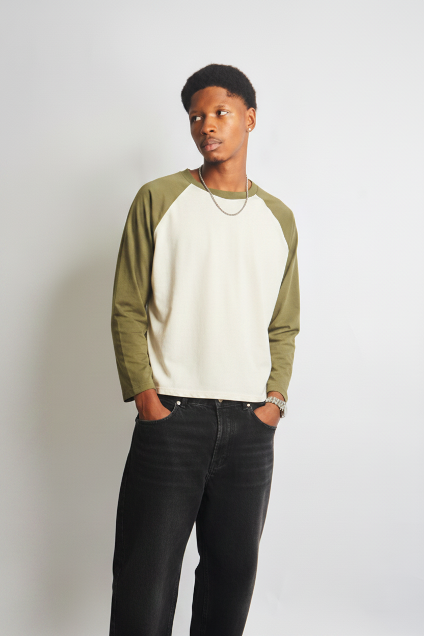 Long-sleeve Raglan t-shirt