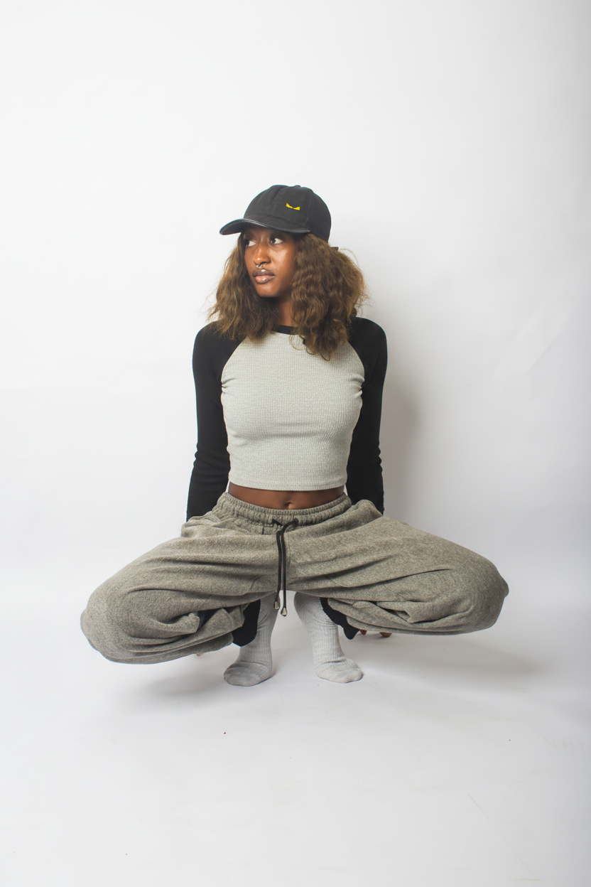 Raglan crop top and baggy pants set