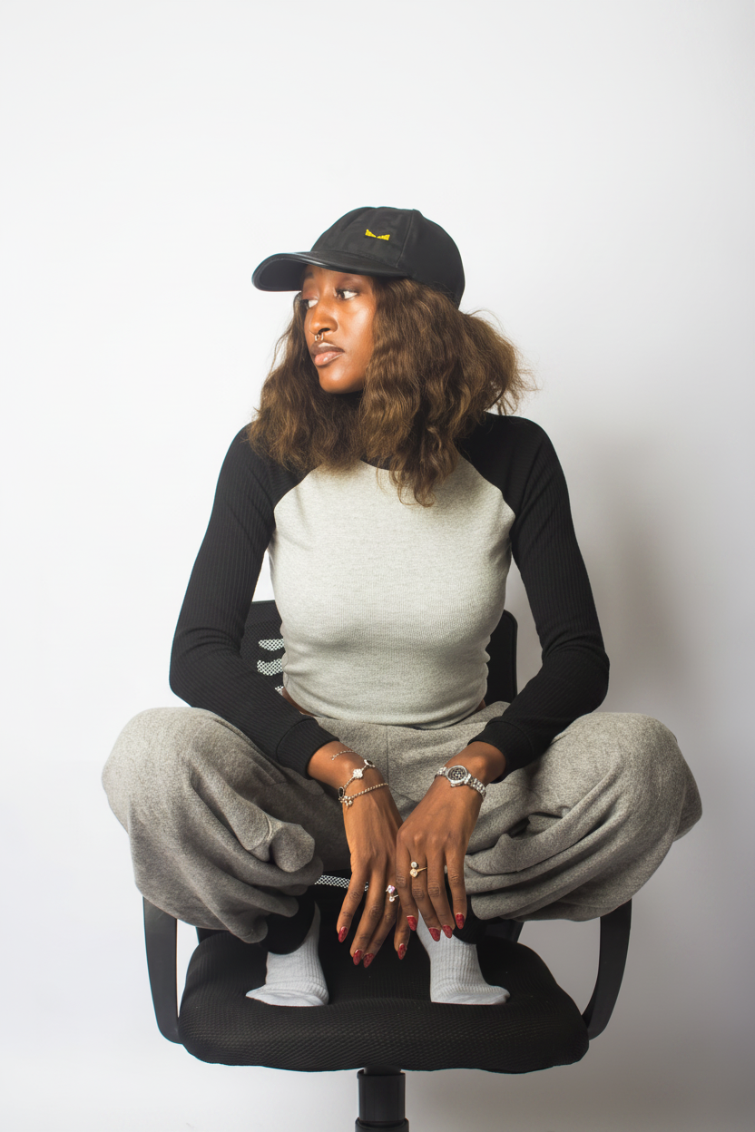 Raglan crop top and baggy pants set